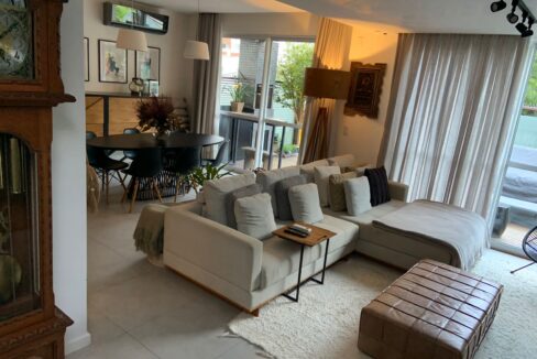 PHOTO-2022-08-29-19-35-31