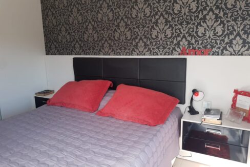 c593e94e-010d-46b3-8ef4-2f4bd904264a