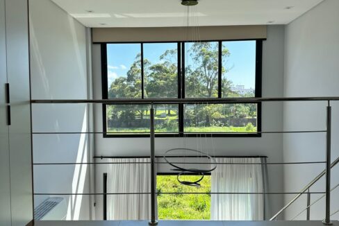 f8b1a323-6756-4b8f-a13c-36590fbe7d73