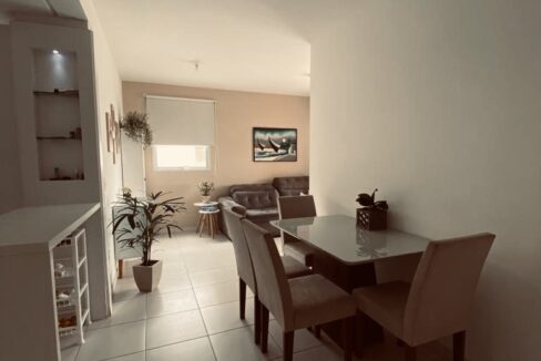 4c25eeac-04af-49a4-8df5-5b9d84d7e7ce