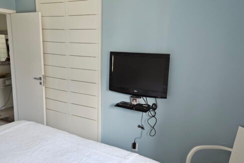 PHOTO-2024-10-21-20-42-22