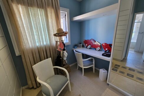 PHOTO-2024-10-21-20-43-30