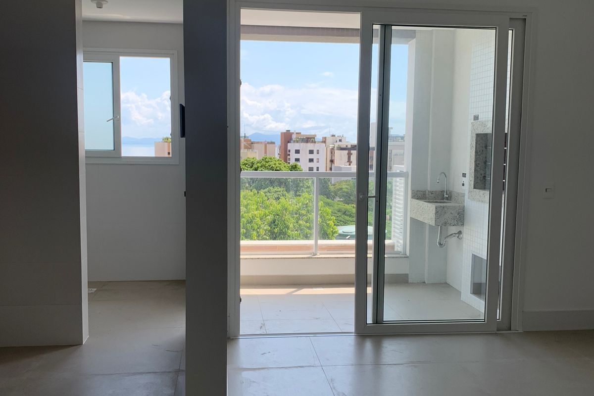 3 dormitórios vizinho ao Colégio Catarinense – centro — foto 40