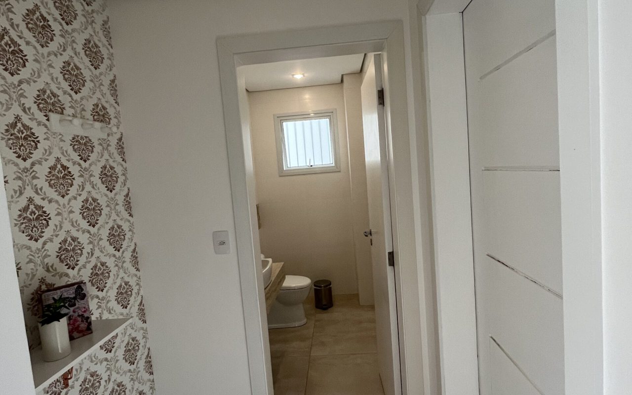 Casa de 3 dts em Coqueiros – — foto 26
