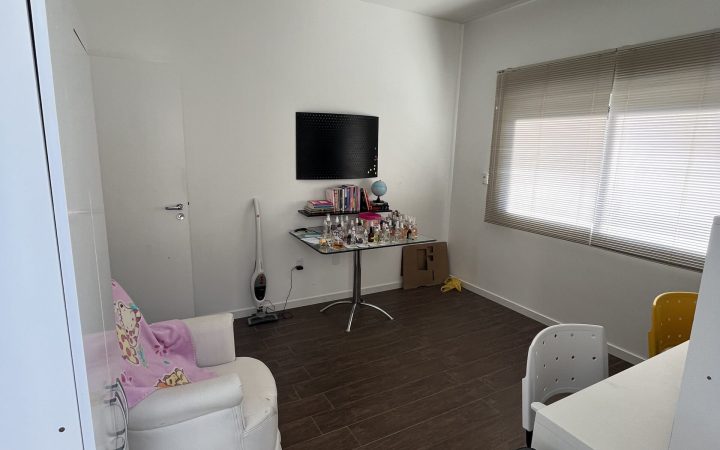 Casa de 3 dts em Coqueiros – — foto 25