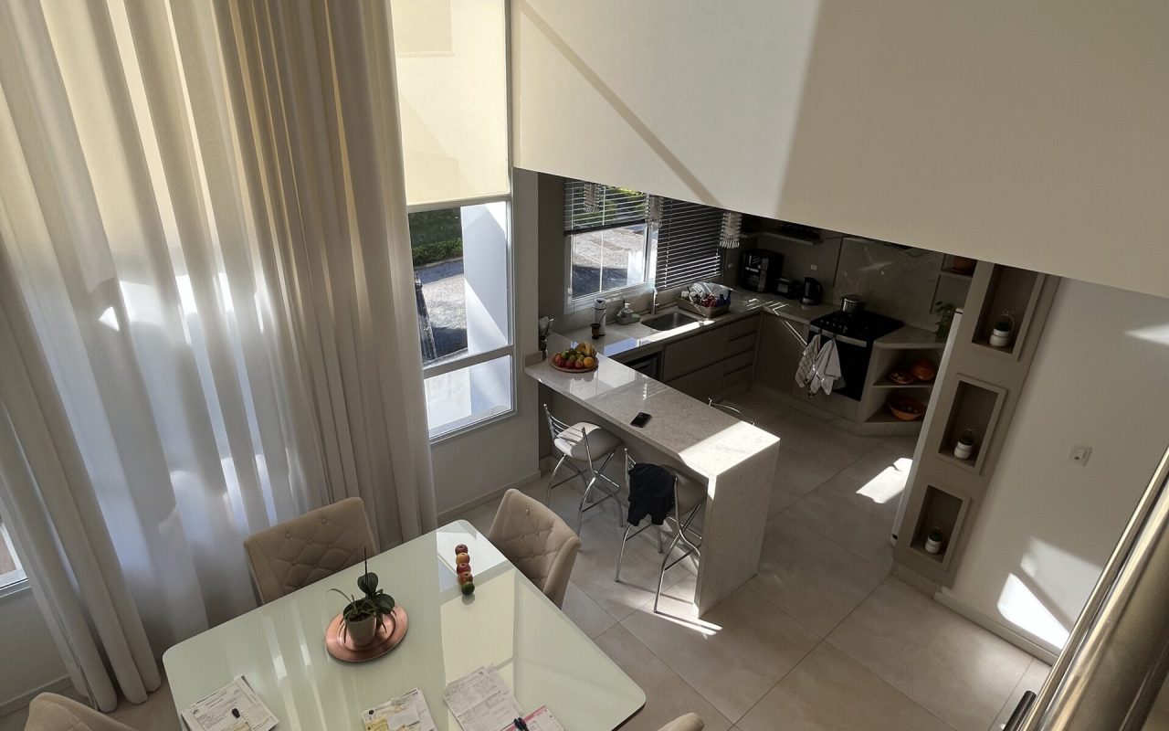 Casa de 3 dts em Coqueiros – — foto 14