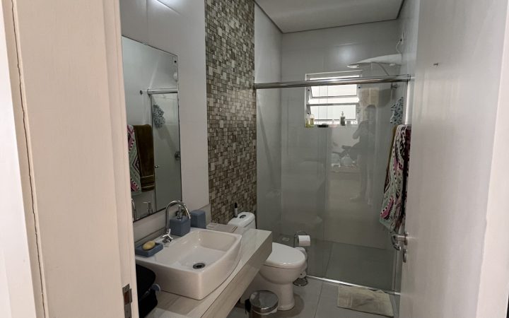 Casa de 3 dts em Coqueiros – — foto 10
