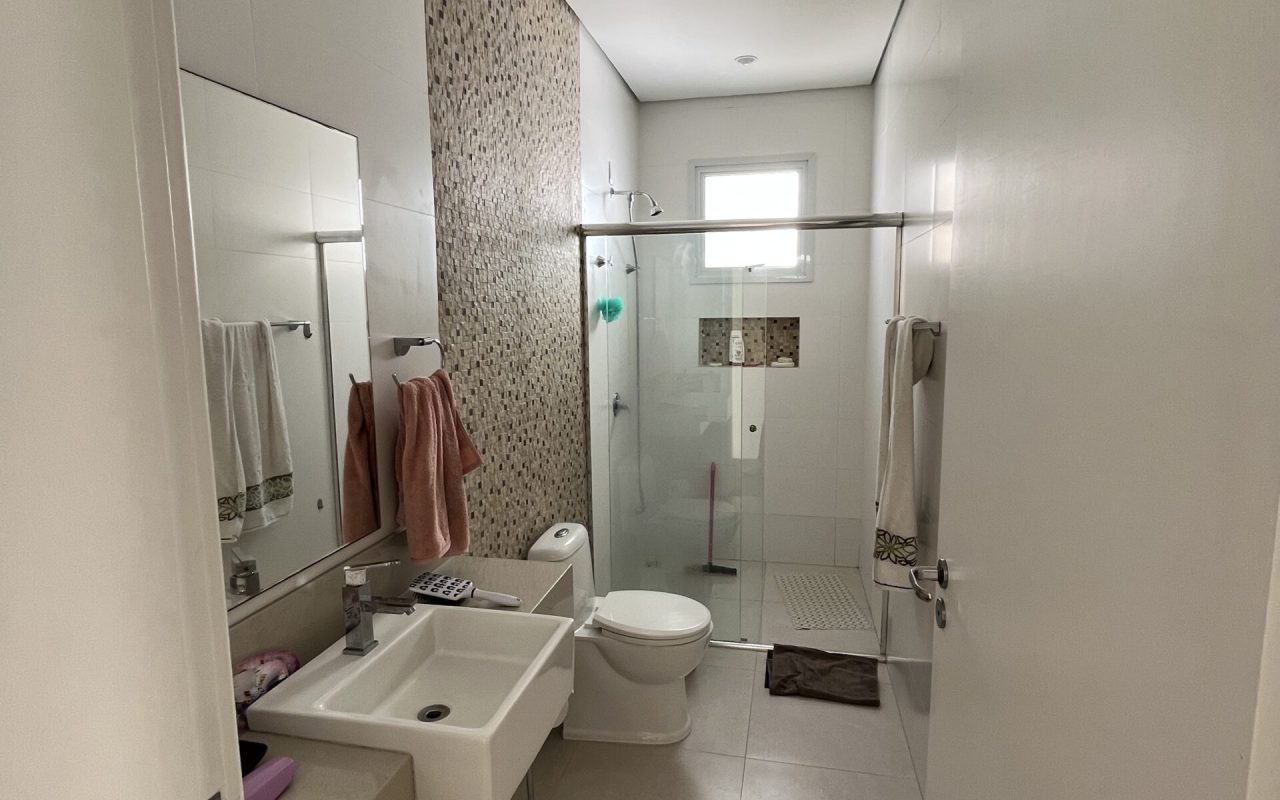 Casa de 3 dts em Coqueiros – — foto 3