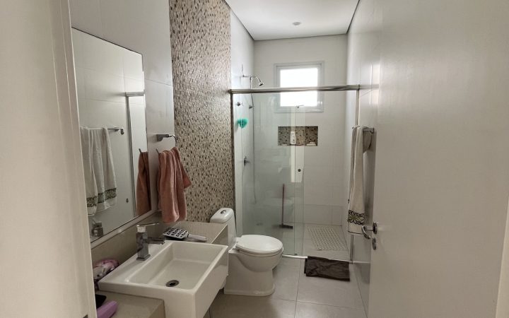 Casa de 3 dts em Coqueiros – — foto 3