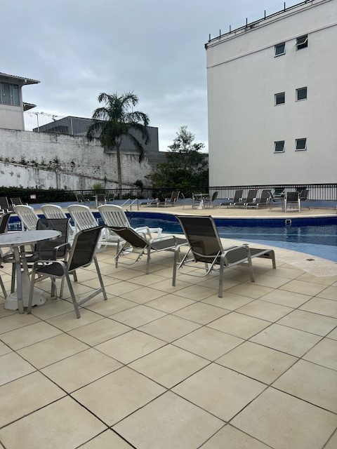 2 suítes em Coqueiros – prédio frente mar — foto 21