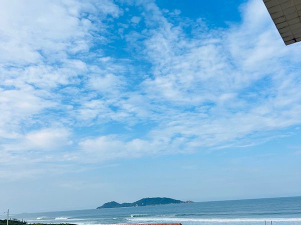 Morro das Pedras, 2 dts, pé na areia — foto 4