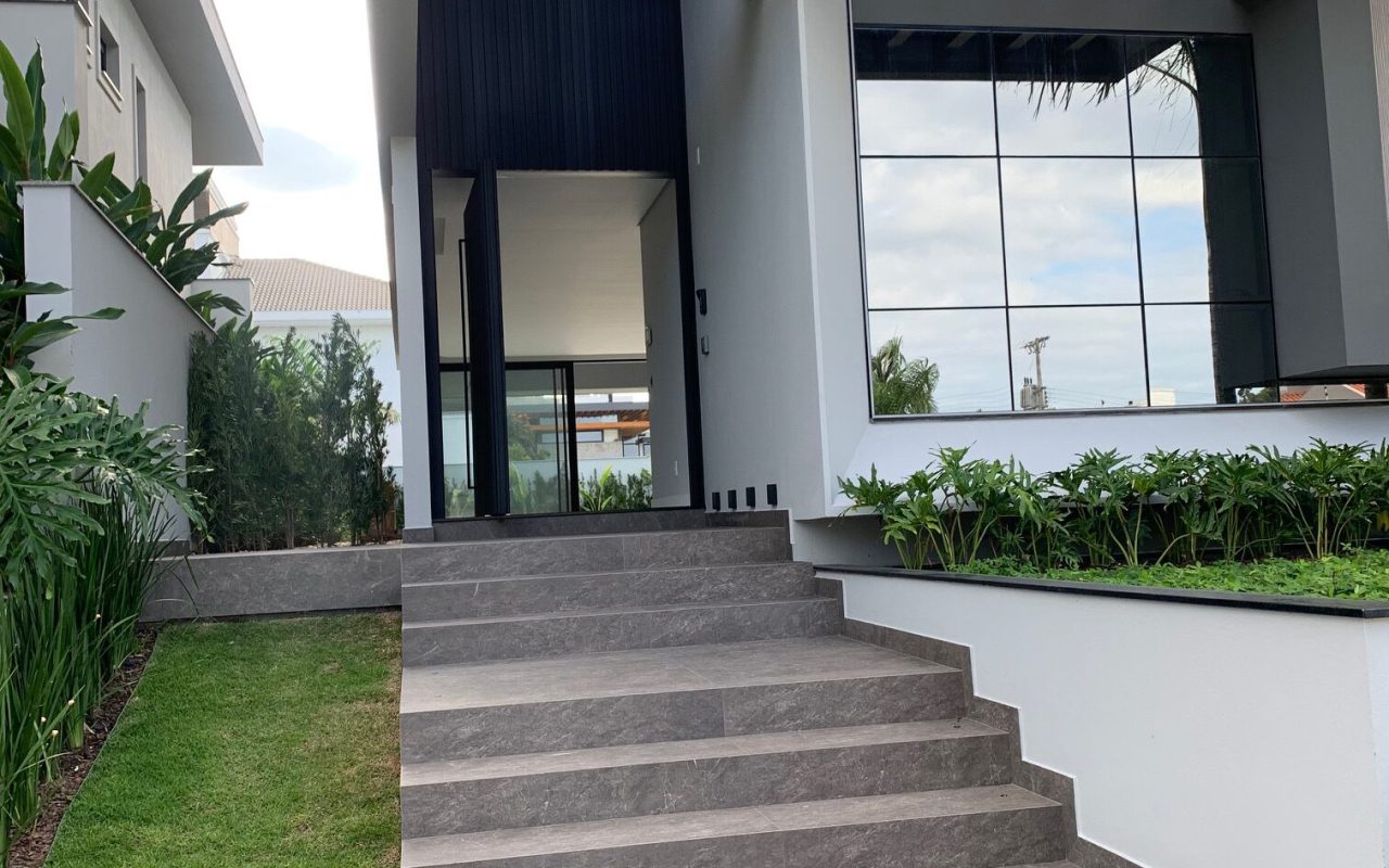 Jurerê Internacional – casa alto luxo em condomínio — foto 5