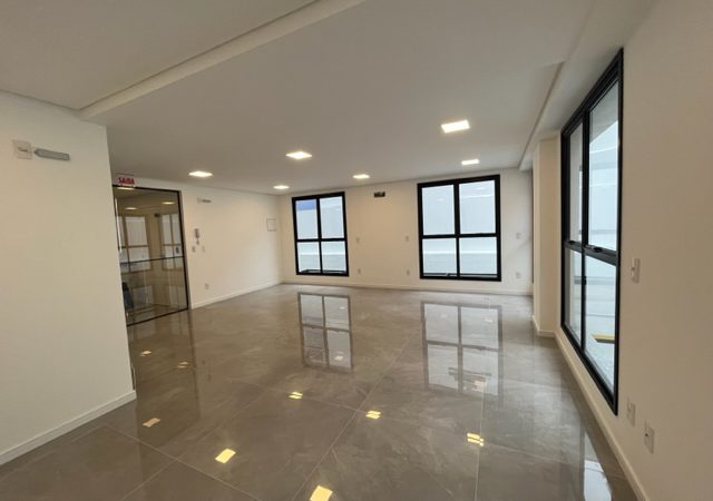 1 dormitório na Trindade – novo e semi mobiliado — foto 20