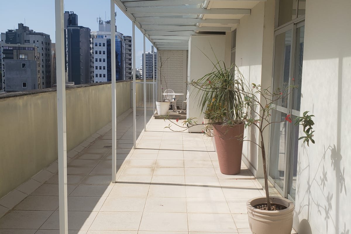Cobertura linear com 425 m² no centro de Floripa — foto 8