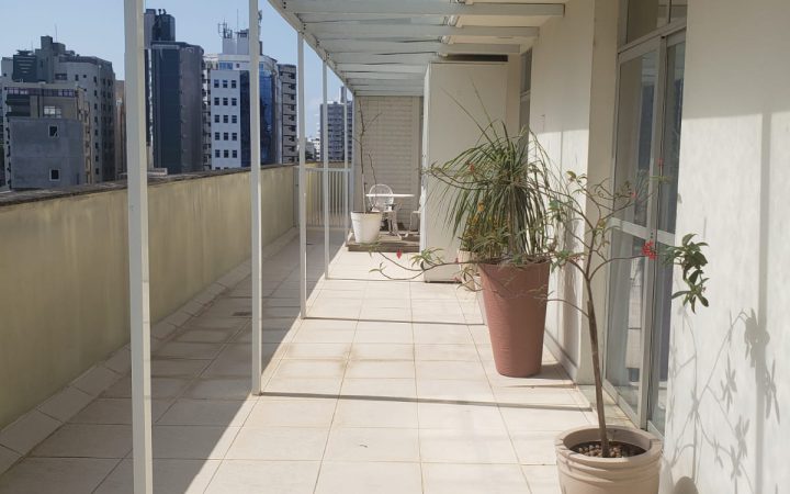 Cobertura linear com 425 m² no centro de Floripa — foto 8
