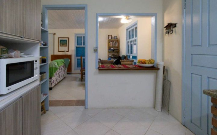 Casa no Campeche com 3 dormitórios — foto 3