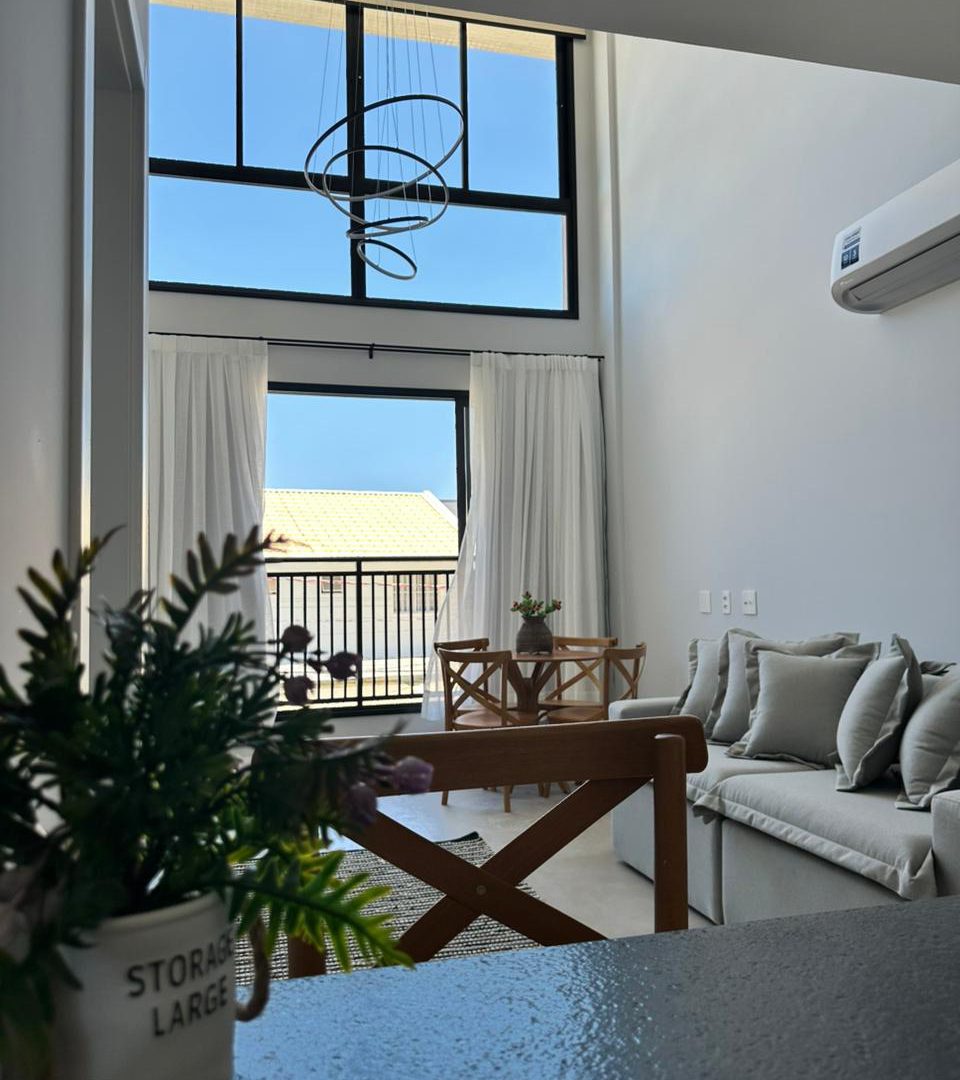 Campeche: Loft mobiliado e decorado. 300 mts da praia