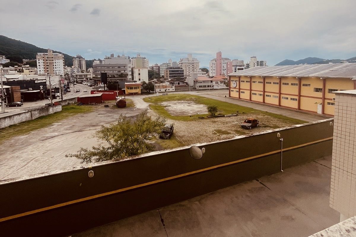 Trindade: apartamento de 1 dormitório em rara oportunidade — foto 17