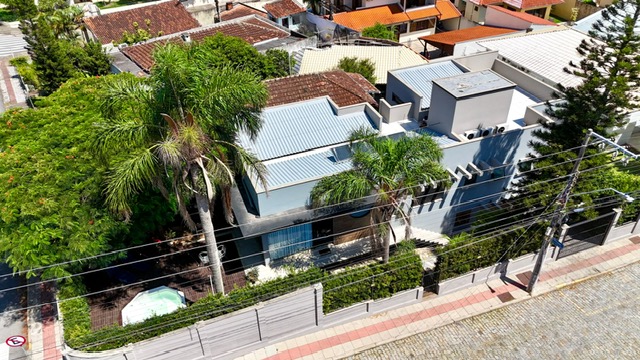Bom Abrigo – casa 3 D + studio — foto 2